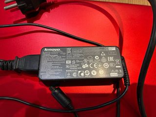 Portátil Lenovo U41