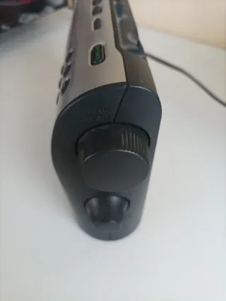 Radiodespertador Sony Plata y Negro