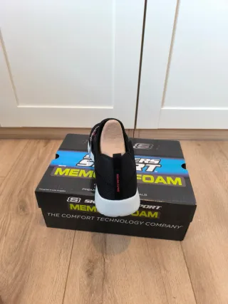 Zapatillas Skechers Sport Memory Foam 44