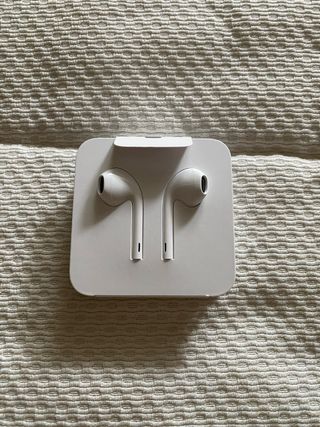 Auriculares Apple EarPods con mando y micro