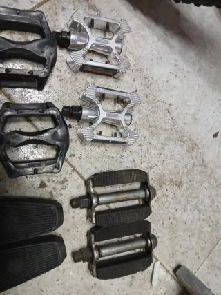 Lote de pedales para bicicleta