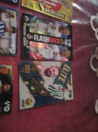 Cartas fútbol MGH y Panini