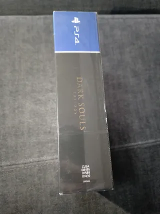 Dark Souls Trilogy Edición especial PS4 Precintado
