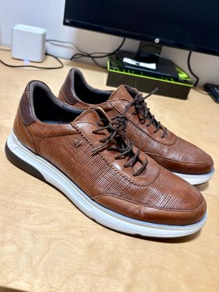 Zapatos Martinelli Marrones Talla 41 Nuevos