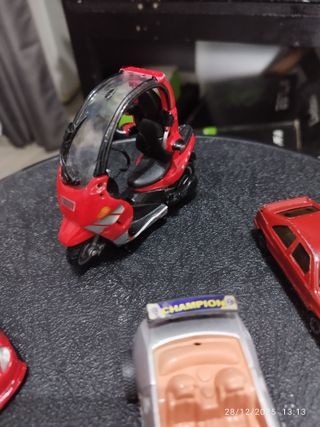 Lote 3 coches y moto 3 ruedas