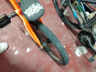 Bicicleta BMX Naranja