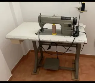 Máquina de coser industrial Alfa