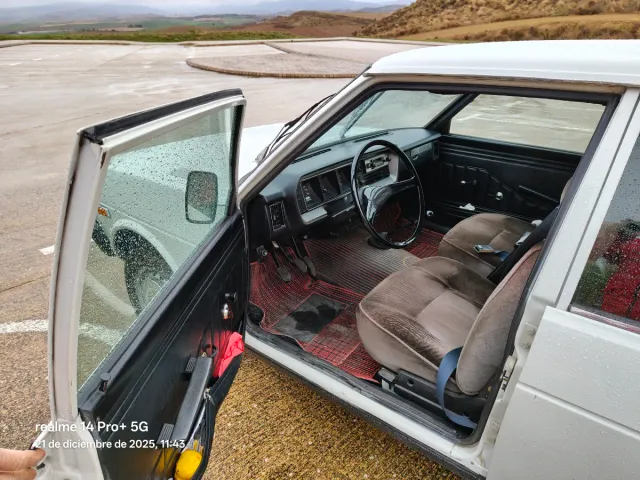 SEAT 131 L 1430 1976