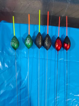 Flotadores de pesca varios modelos 50und