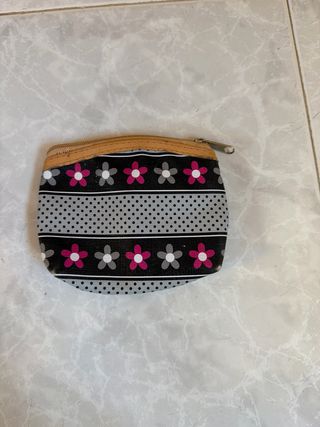 Monedero pequeño floral