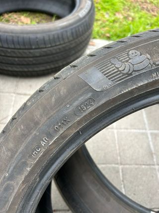 Neumáticos Michelin Primacy 4 235/45 R20