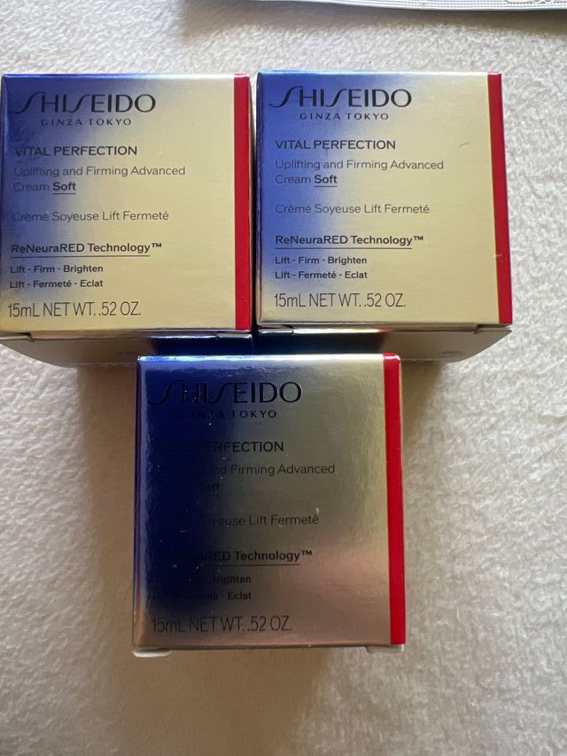Shiseido Vital Perfection Crema Suave 3unid x 15ml