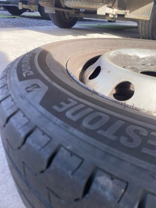 Ruedas autocaravana 15' con llanta 215/70R15C 109R