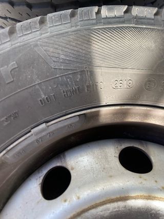 Ruedas autocaravana 15' con llanta 215/70R15C 109R