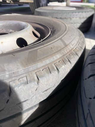 Ruedas autocaravana 15' con llanta 215/70R15C 109R