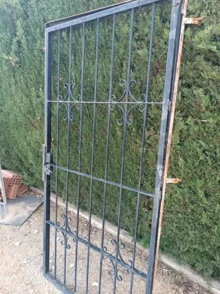 Puerta metálica forja marco d angulo para empotrar