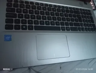 Ordenador portátil ASUS Plata