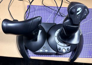 Thrustmaster T.Flight Hotas One Joystick Xbox