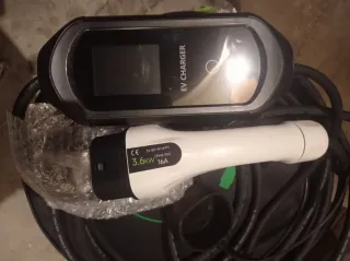 Cargador Portátil Coche Eléctrico EV