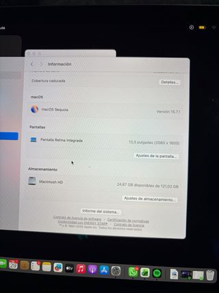 MacBook Pro 13 Touch Bar