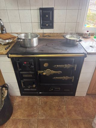 Cocina de leña Hergom reforzada