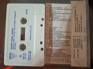 Lote 5 Cassettes Accept