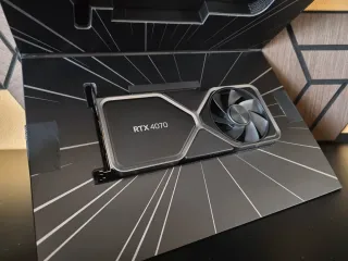 NVIDIA GeForce RTX 4070 Founders Edition 12Gb