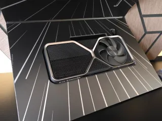 NVIDIA GeForce RTX 4070 Founders Edition 12Gb