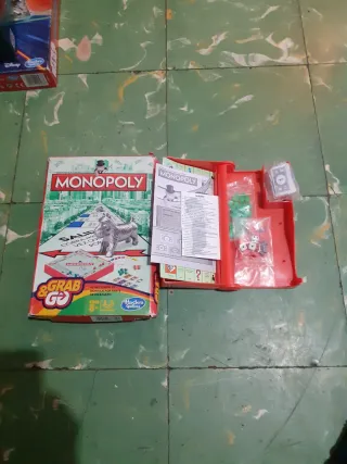 Juego Monopoly Grab & Go