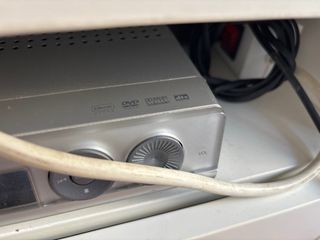 Home cinema Philips plateado