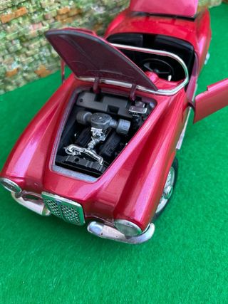 Lancia Aurelia B24 Spider - Escala 1:18 – Bburago