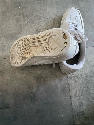 Zapatillas Nike Air Force 1 Beige/Blanco