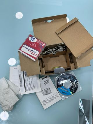 Cámara Digital FOTO-VIDEO SANYO VP-R1 1.3 MPC