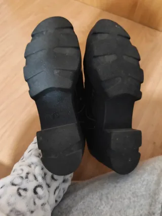 Zapatos negros charol con lazo