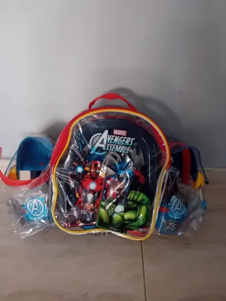 Patines infantiles Avengers con bolsa