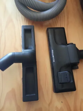 Aspirador Rowenta Negro con Accesorios