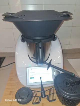 Thermomix TM6 con Accesorios