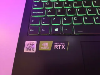 Portátil Gaming Gigabyte G5 KC + Accesorios