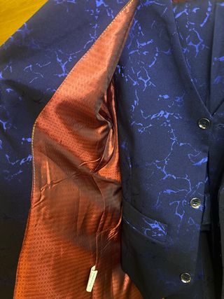 Traje completo niño azul estampado talla 160/80