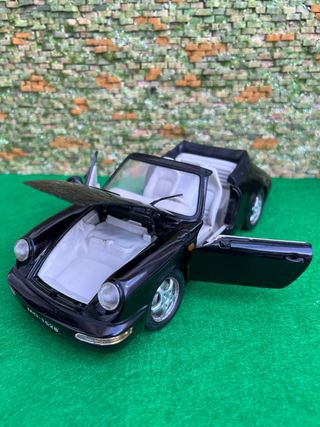 Porsche 911 – Anso – Escala 1:18