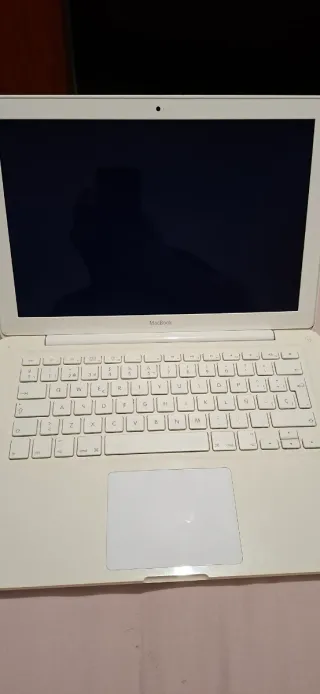 MacBook