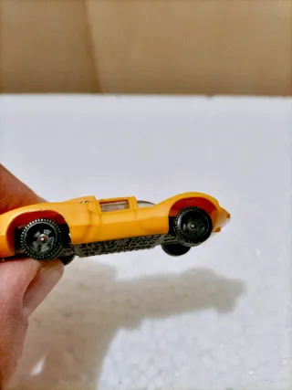 Chaparral 2D Canam vintage no Bburago