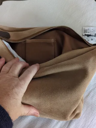 Bolso de piel ante beige y marrón