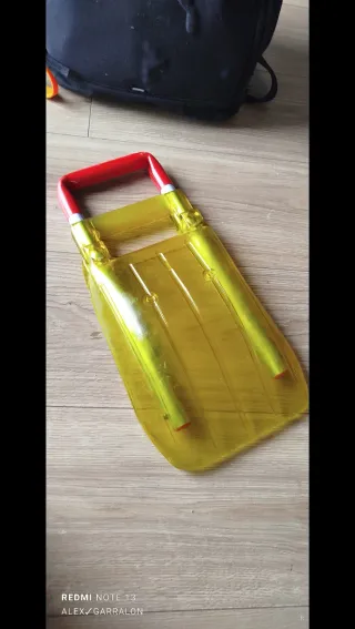 Pala de nieve plegable SALEWA