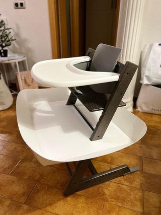 Bandeja y adaptador trona Stokke
