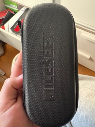 MILESEEY S7 Medidor Distancia Láser Cámara