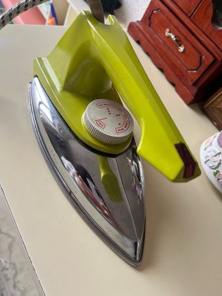 Plancha Philips Vintage Color Lima