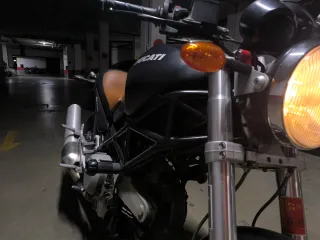 Ducati Monster 620 Dark.