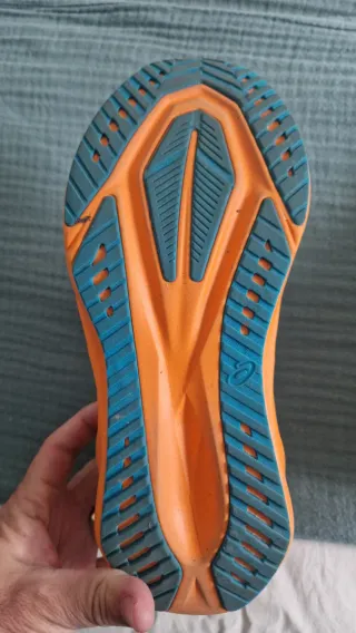 Zapatillas Asics Novablast 5