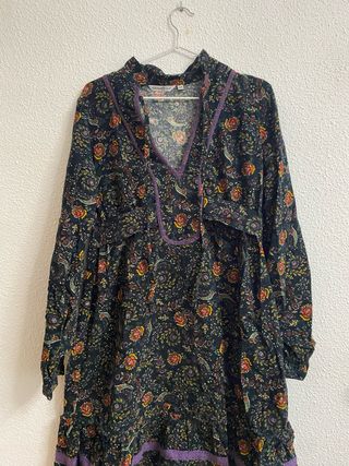 Vestido estampado floral negro